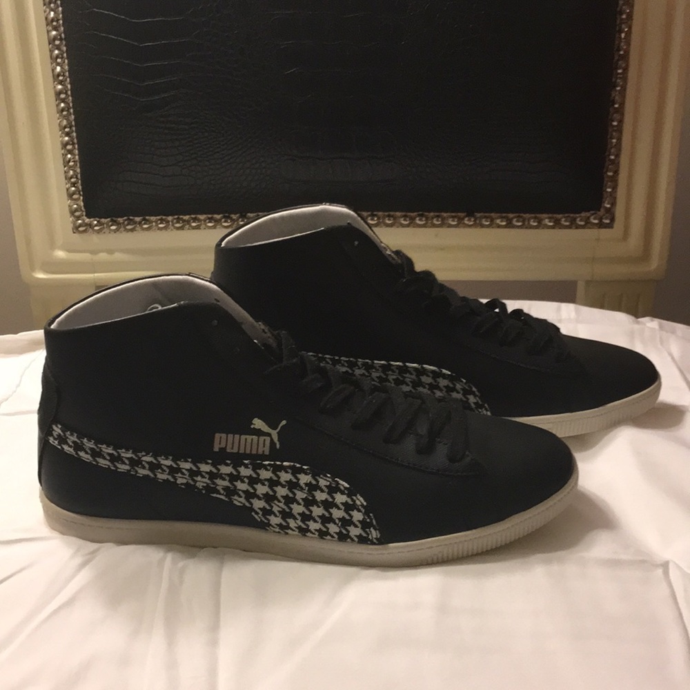 Puma sneakers - mid high top high tops shoes